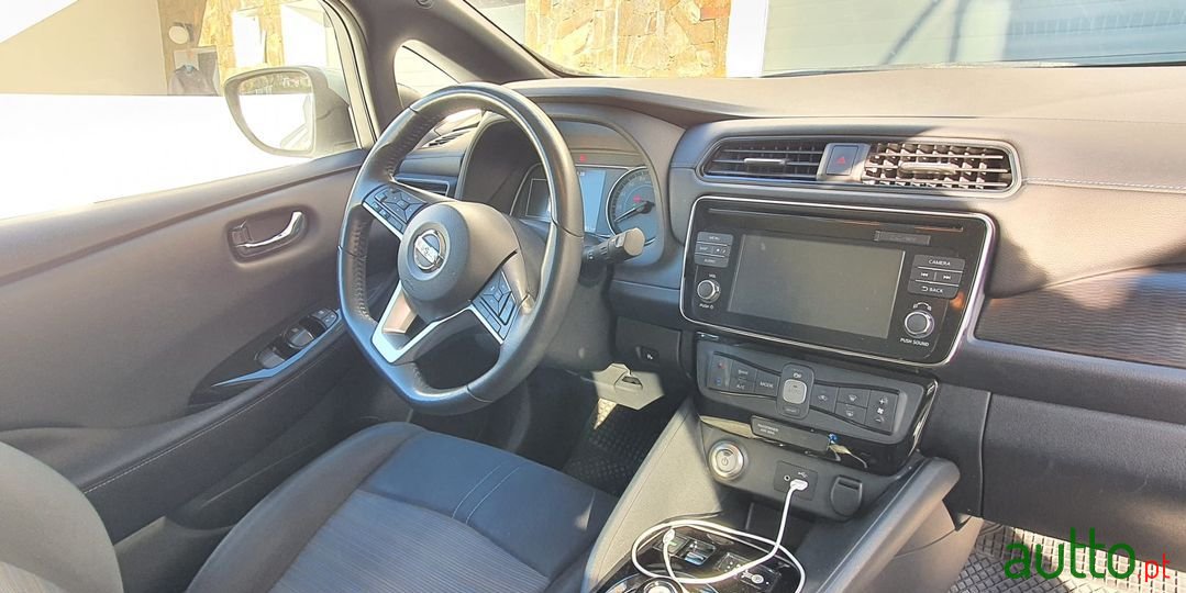 2018' Nissan Leaf photo #5