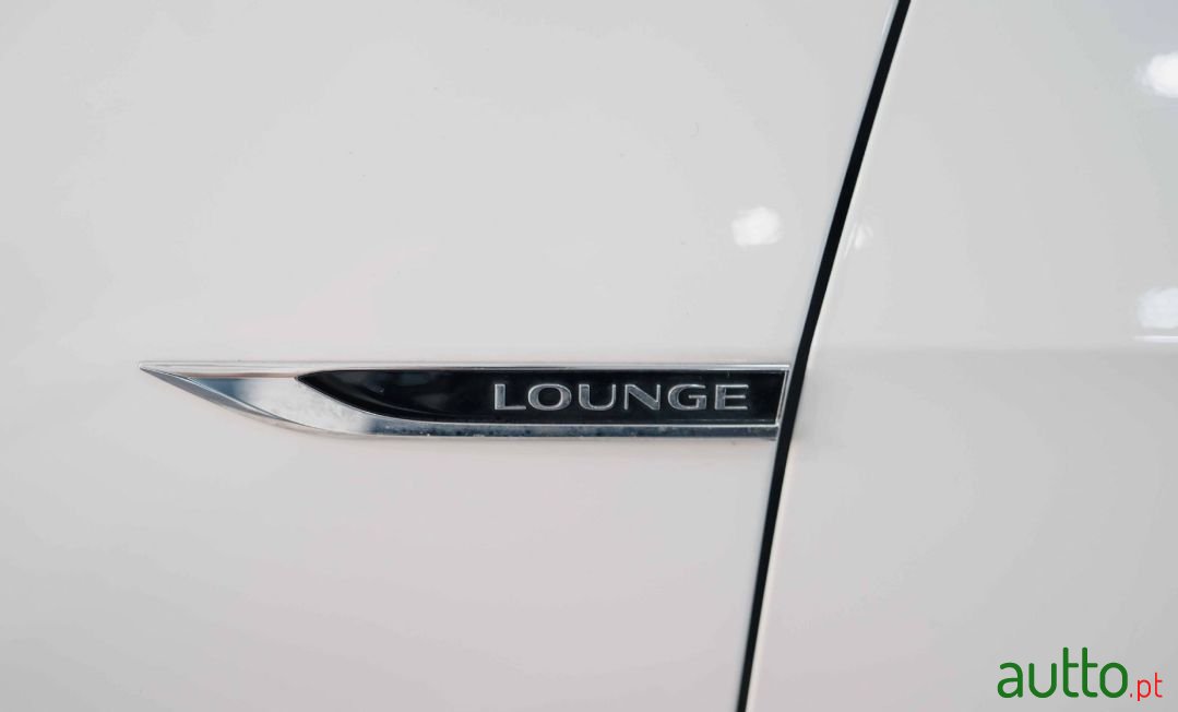 2015' Volkswagen Golf photo #4