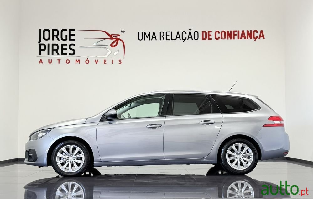 2020' Peugeot 308 Sw photo #4
