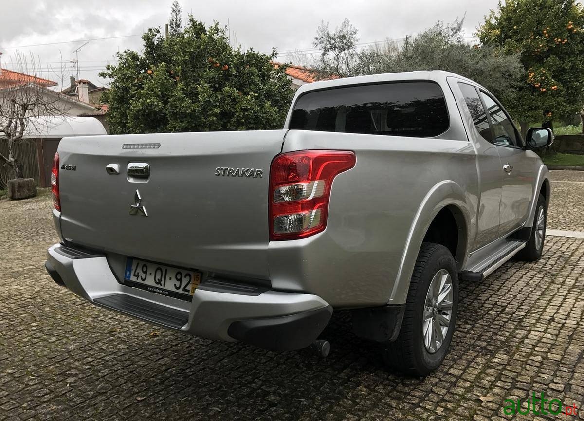 2015' Mitsubishi L 200 photo #4