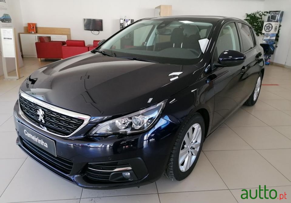 2018' Peugeot 308 photo #1