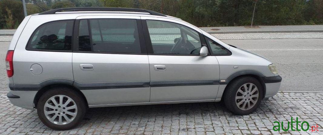 2004' Opel Zafira Elegance photo #1
