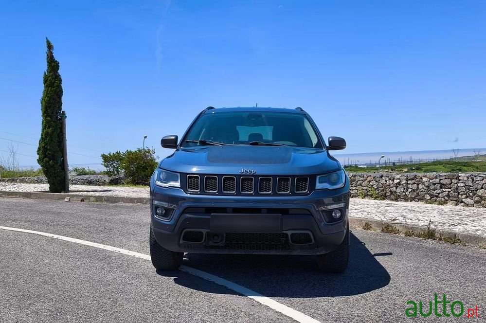 2020' Jeep Compass photo #2