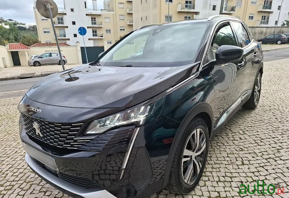 2021' Peugeot 3008 photo #3