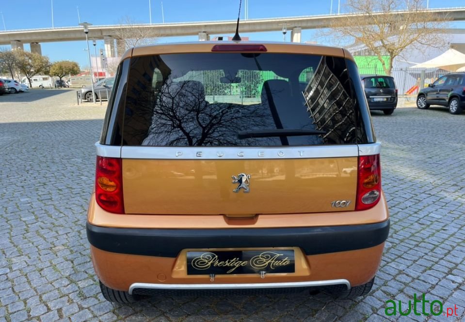 2009' Peugeot 1007 photo #4