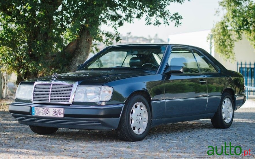 1992' Mercedes-Benz 230 photo #4