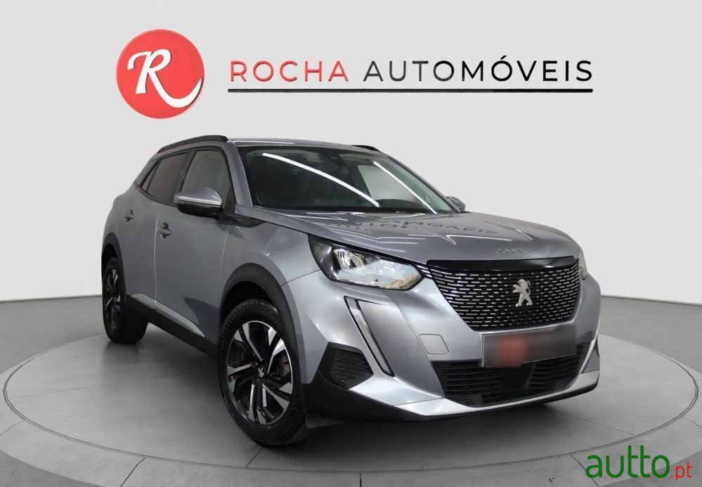 2021' Peugeot 2008 1.2 Puretech Allure photo #3