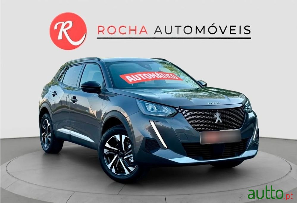 2022' Peugeot 2008 photo #2