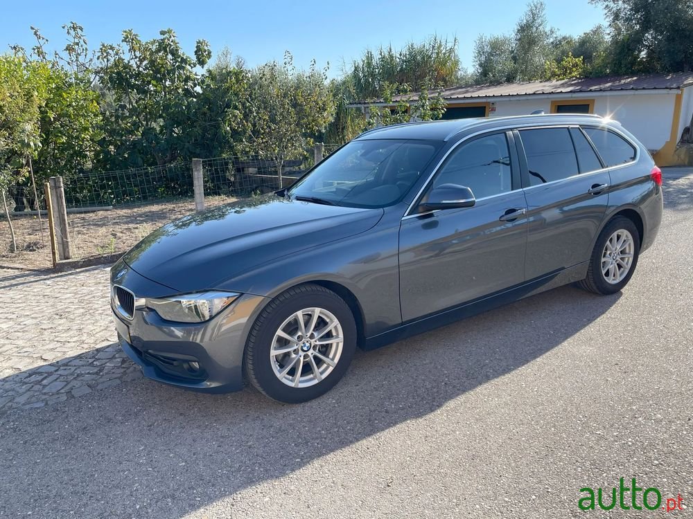 2016' BMW Série 3 D Touring Advantage photo #5