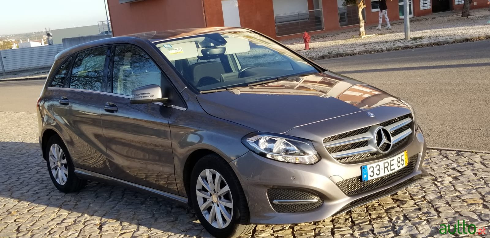 2016' Mercedes-Benz B-Class photo #1