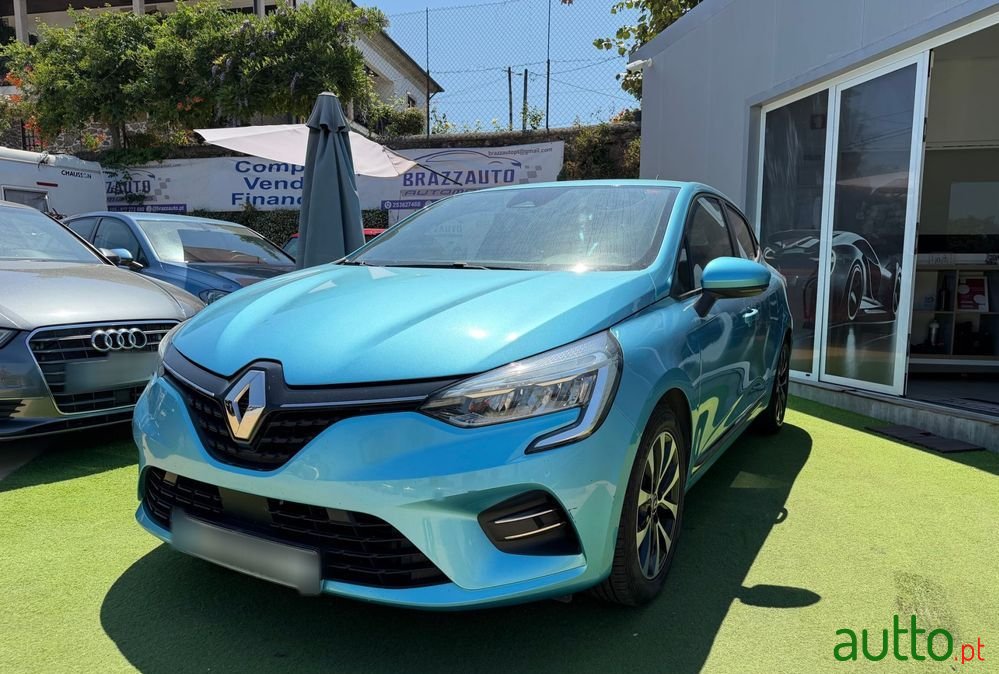 2020' Renault Clio 1.0 Tce Exclusive photo #3