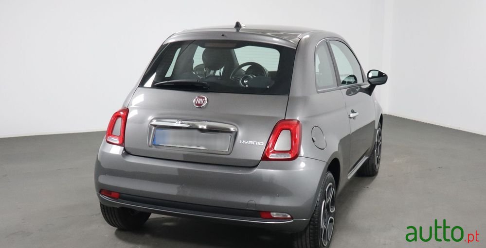 2022' Fiat 500 1.0 Hybrid Club photo #4