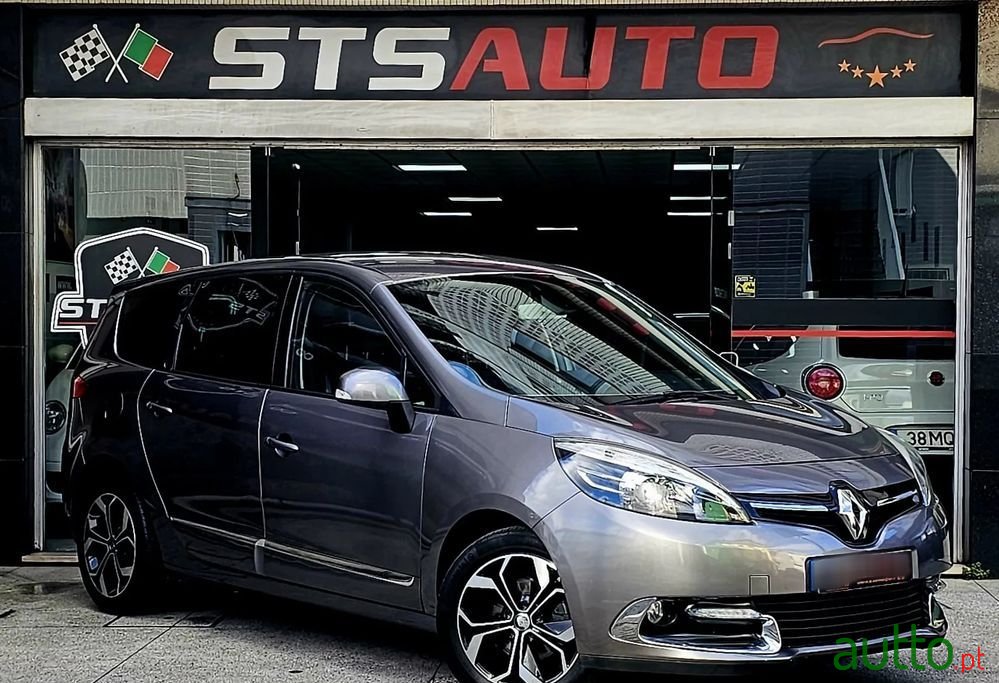 2016' Renault Grand Scenic photo #2