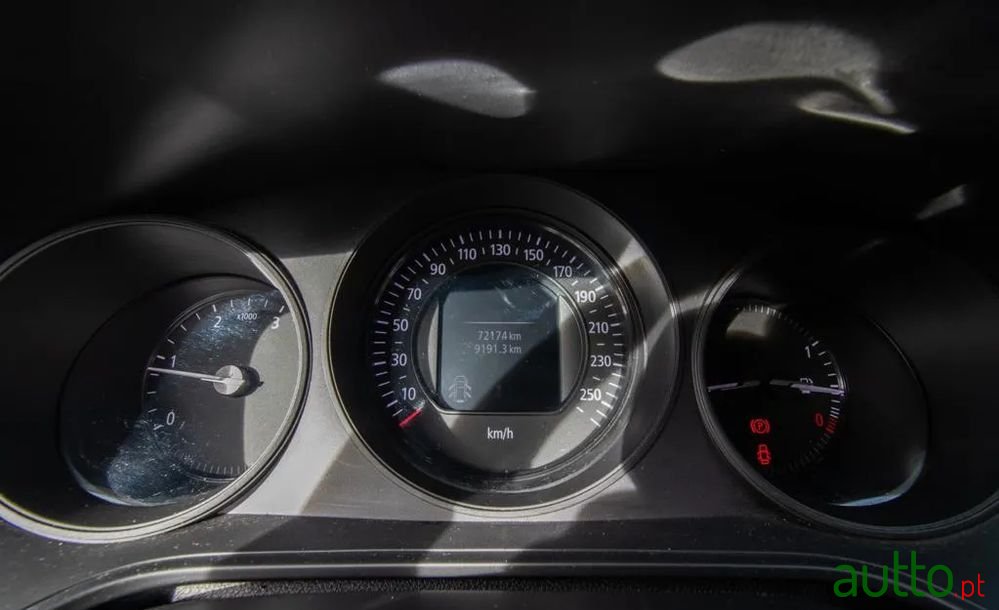 2018' Renault Megane Sport Tourer photo #4