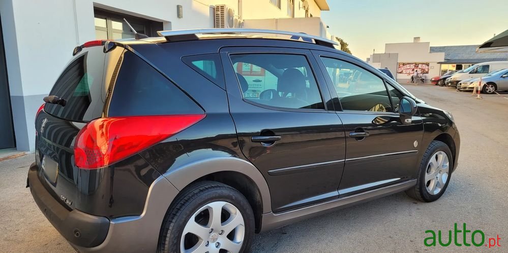 2008' Peugeot 207 Sw photo #3