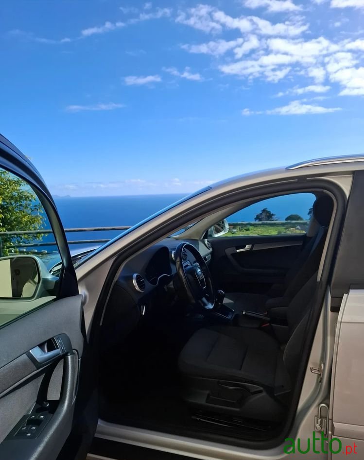 2010' Audi A3 Sportback photo #4