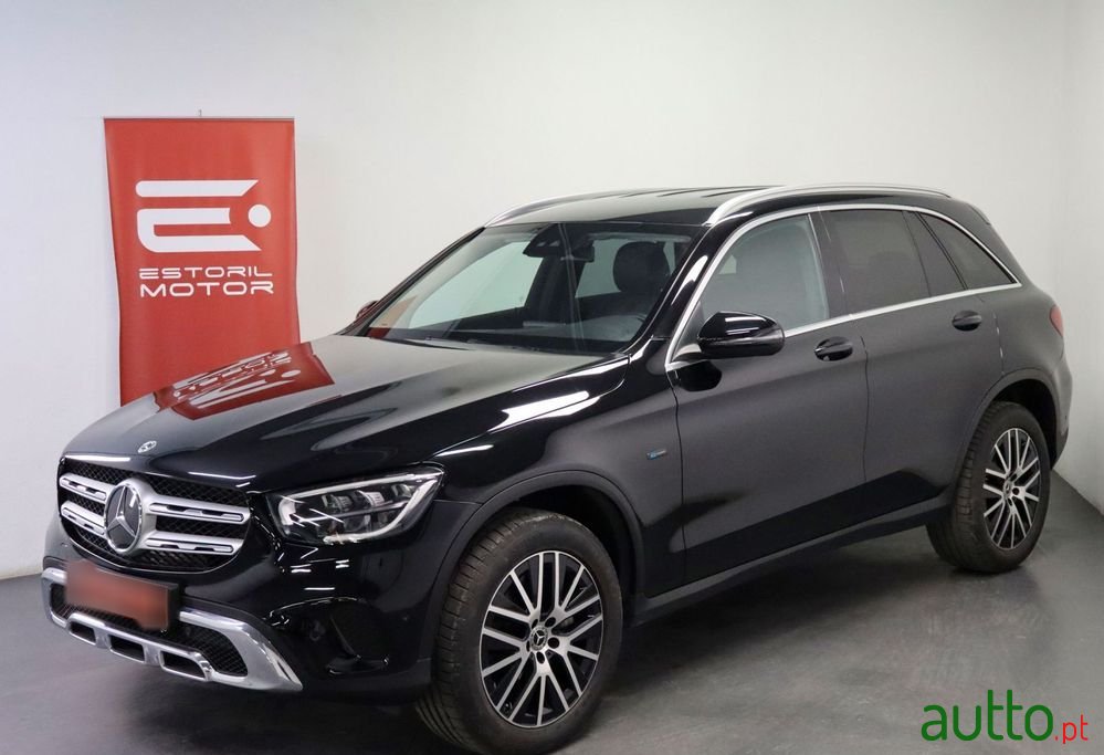 2021' Mercedes-Benz Classe Glc E 4Matic photo #1