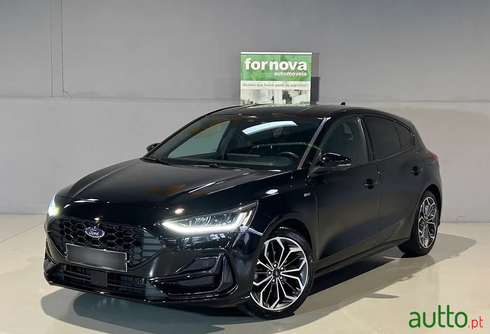 2023' Ford Focus photo #1