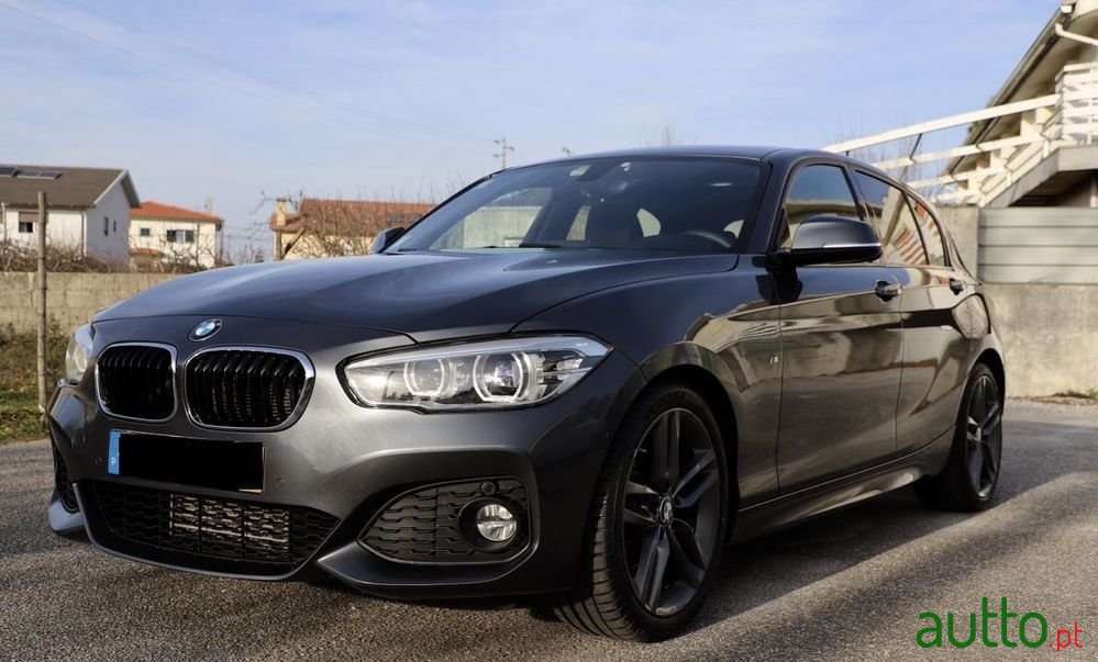 2017' BMW 120 D Pack M Auto photo #2