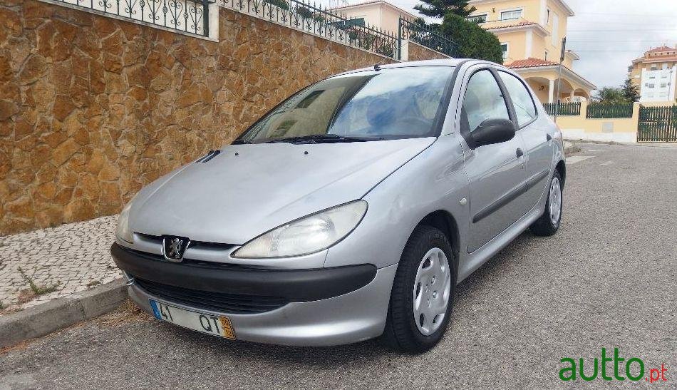 2000' Peugeot 206 1.1I Xt photo #1