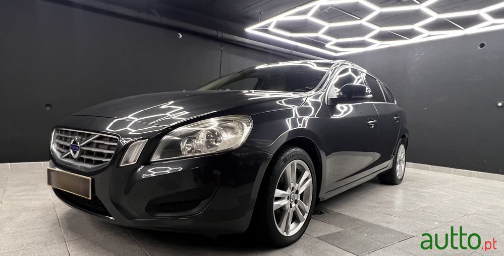 2012' Volvo V60 photo #1