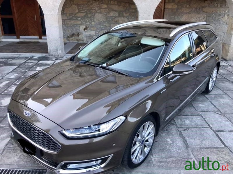 2016' Ford Mondeo Sw photo #2