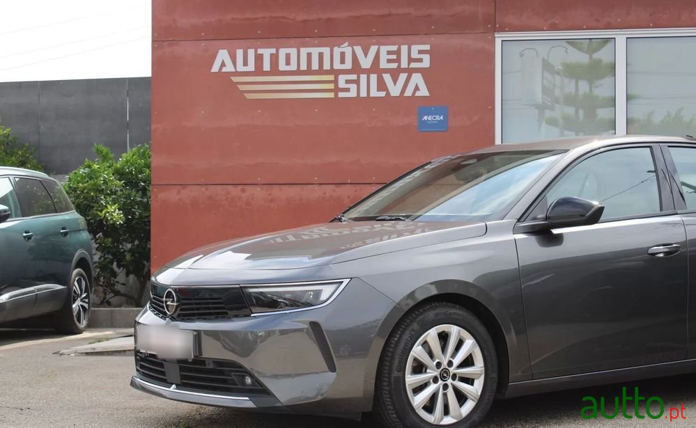 2022' Opel Astra 1.5 D Business photo #3
