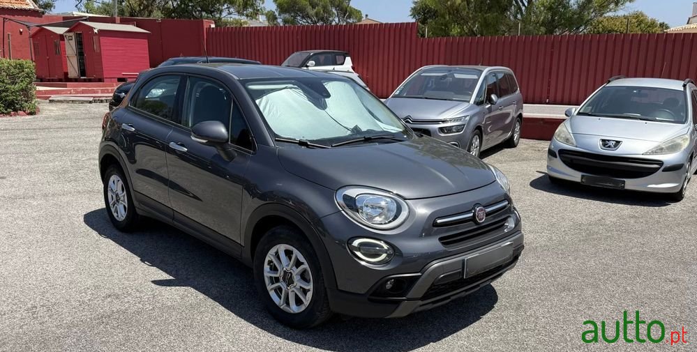 2019' Fiat 500X photo #2