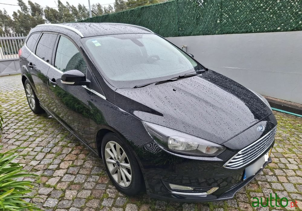 2016' Ford Focus Sw photo #2