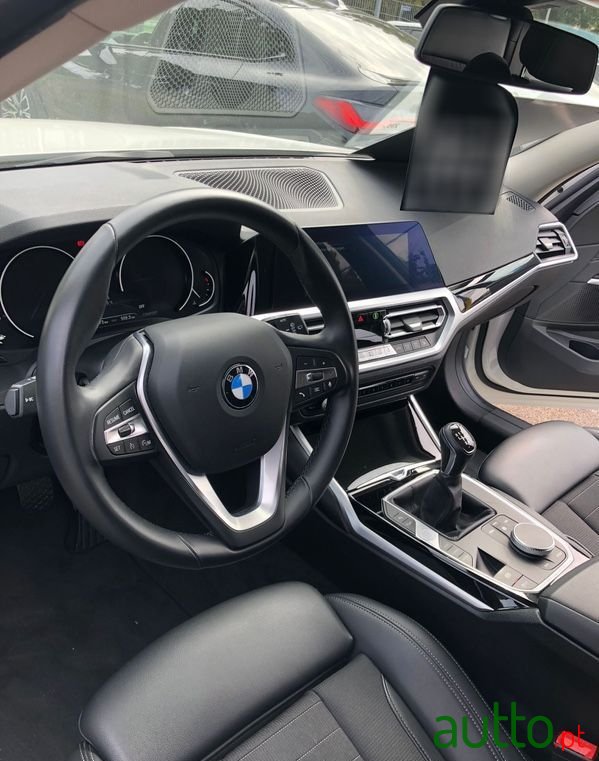 2019' BMW 320 D Touring photo #5