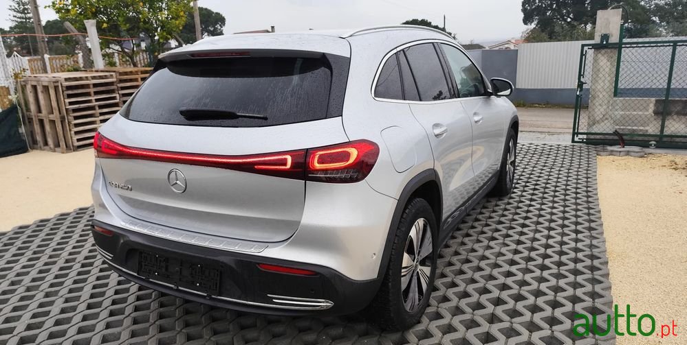 2022' Mercedes-Benz EQA 250 photo #2