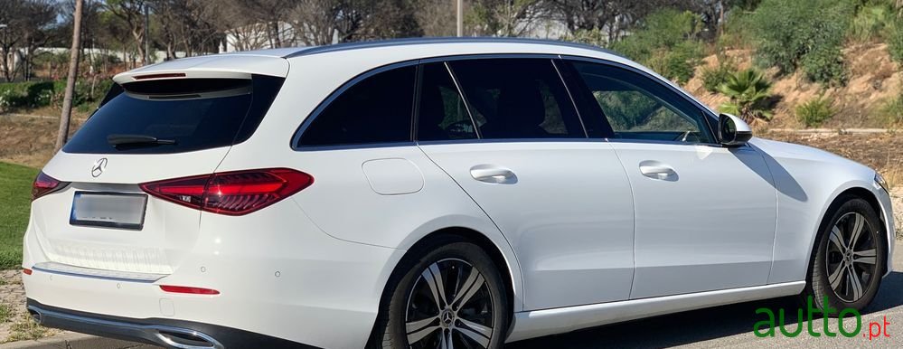 2021' Mercedes-Benz C 220 photo #2