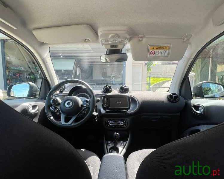 2020' Smart Fortwo Eq Pulse photo #4