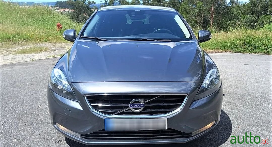 2013' Volvo V40 photo #4