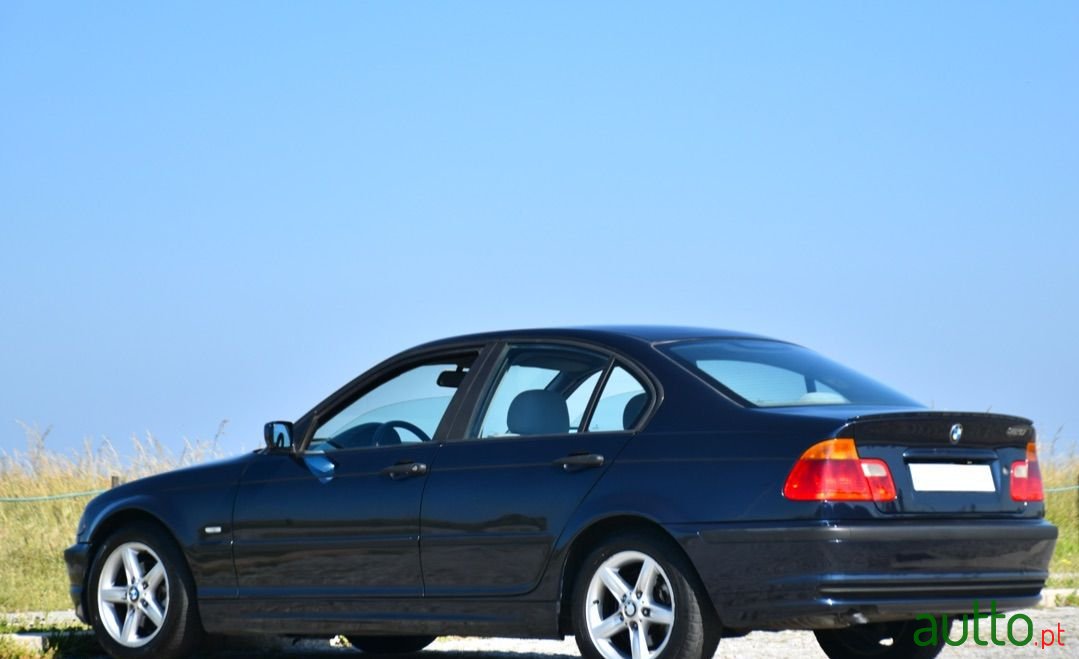 2000' BMW 320 photo #4