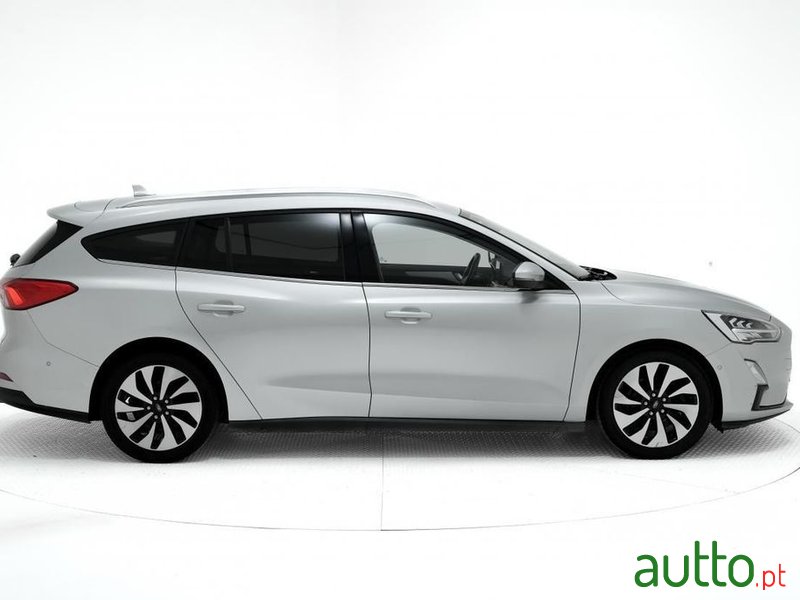 2019' Ford Focus Sw photo #2