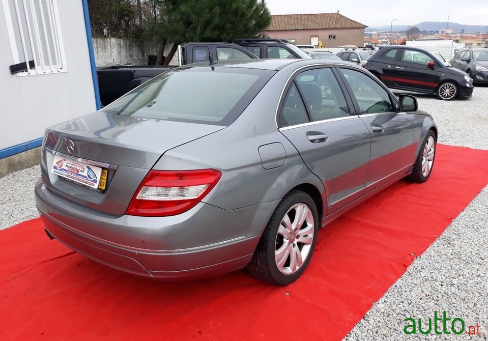2009' Mercedes-Benz C-200 photo #4