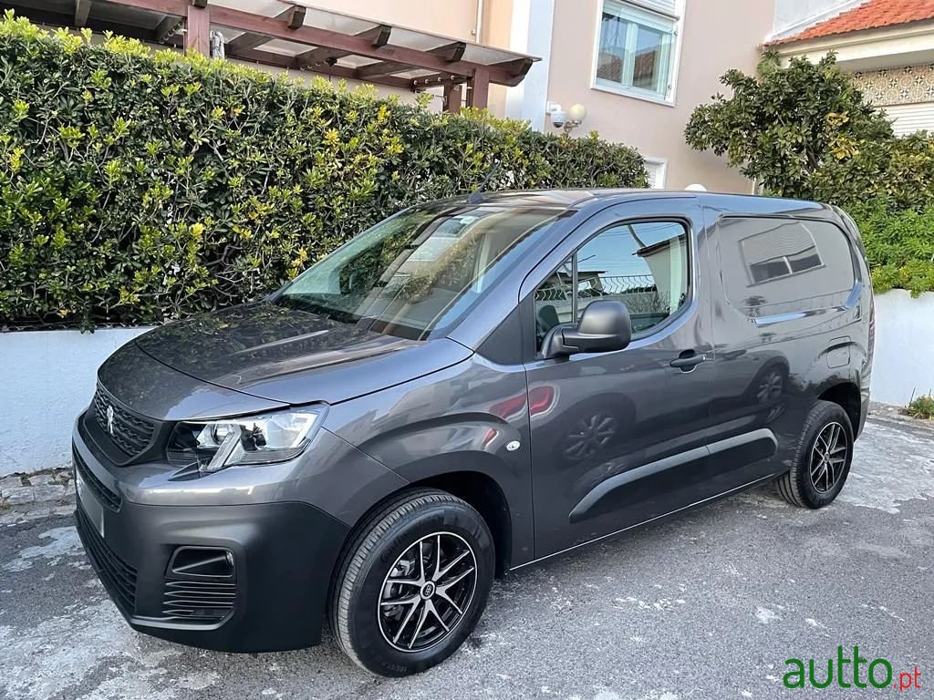 2019' Peugeot Partner photo #4