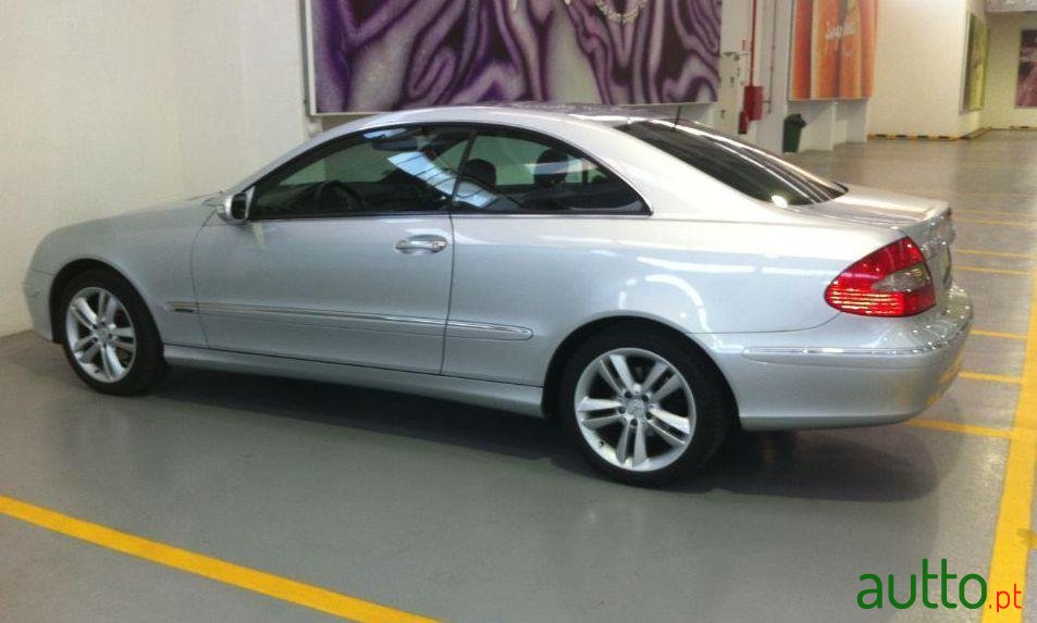 2006' Mercedes-Benz Clk-220 Avantgarde photo #3