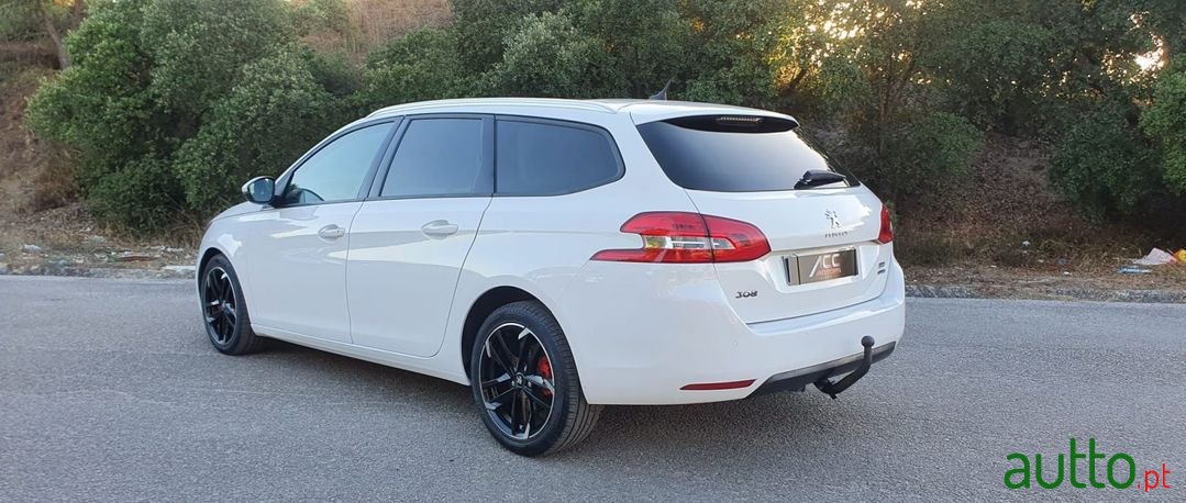2016' Peugeot 308 Sw photo #4