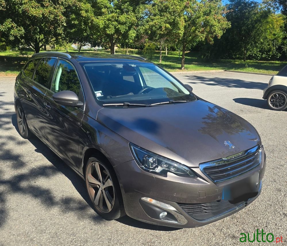 2015' Peugeot 308 Sw photo #3