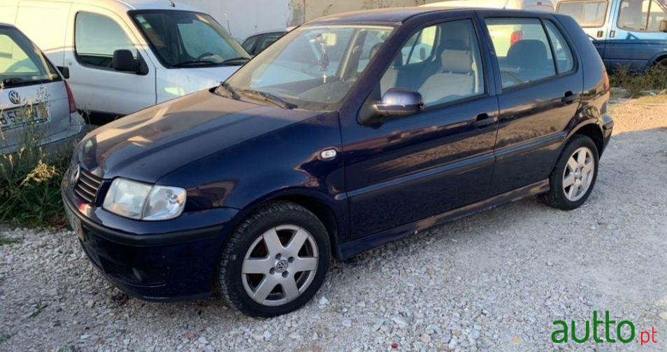 2000' Volkswagen Polo photo #1