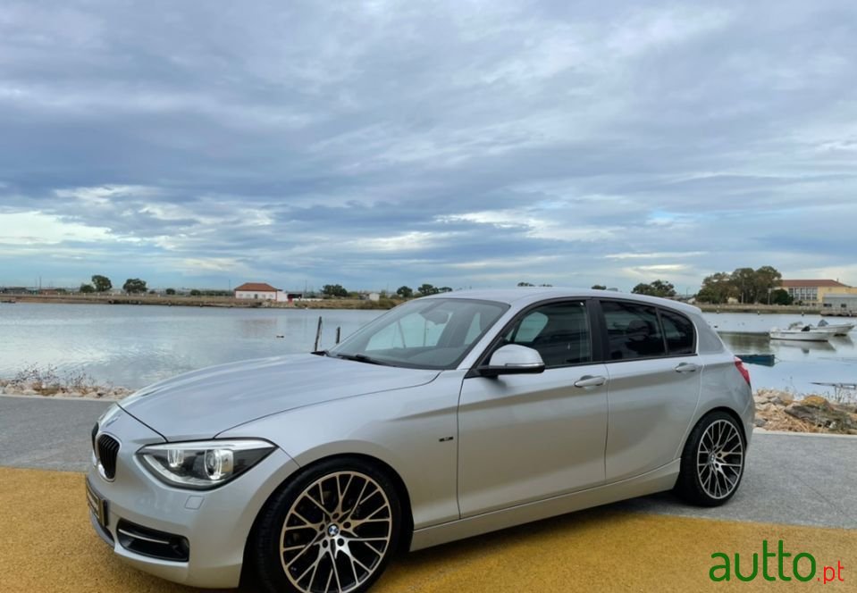 2014' BMW 116 Sport photo #1