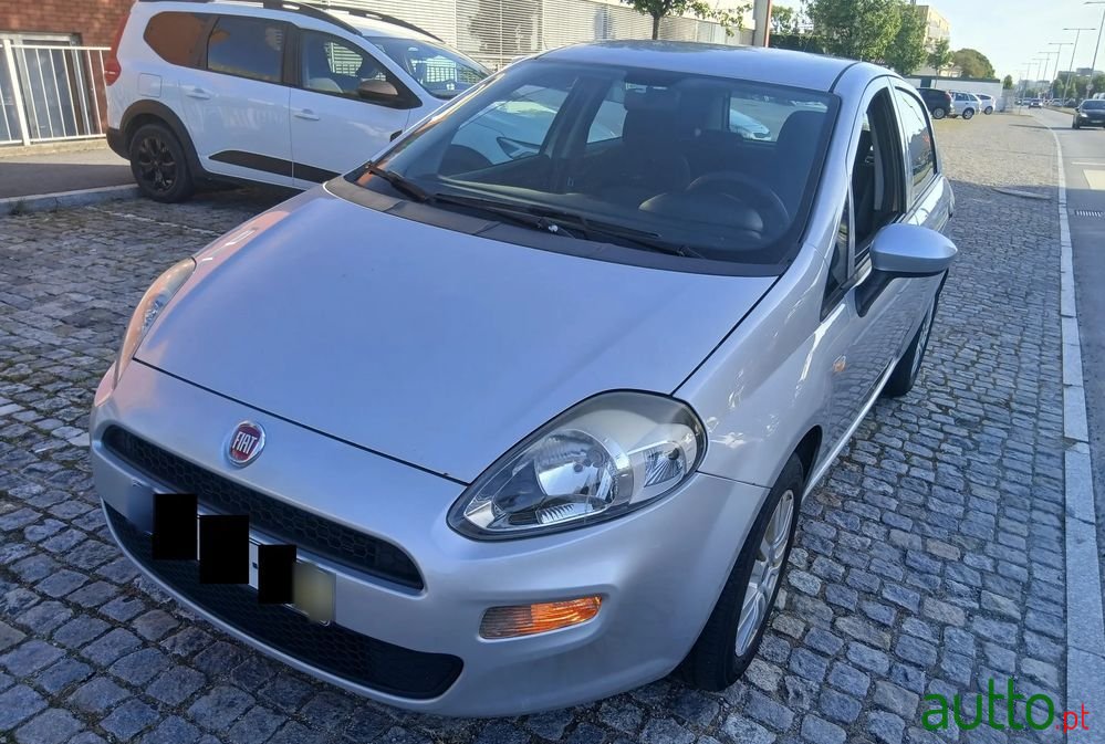 2016' Fiat Grande Punto photo #1