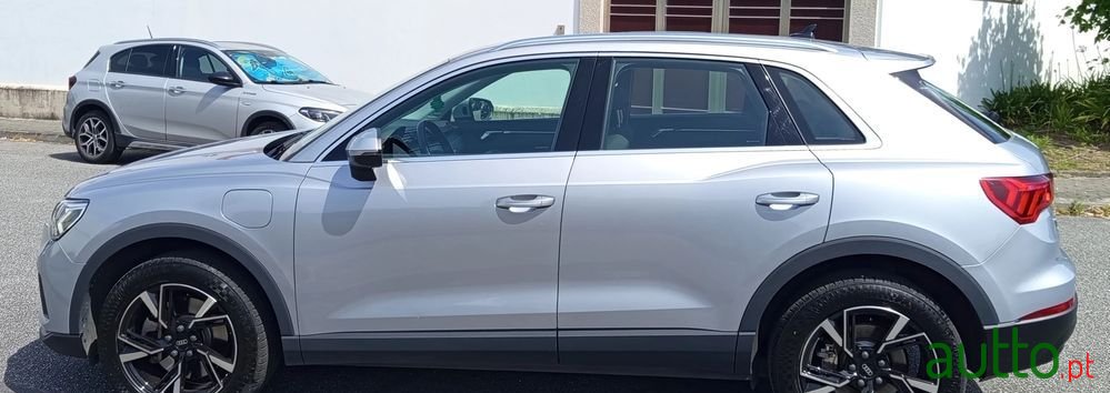 2021' Audi Q3 photo #6