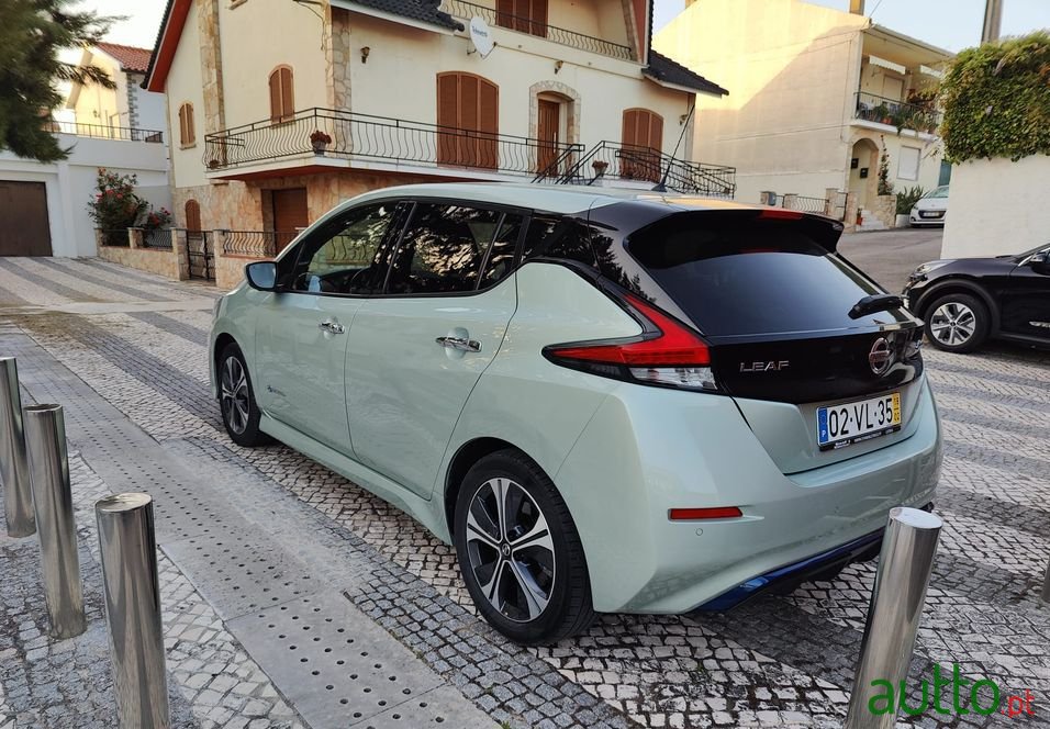 2018' Nissan Leaf photo #3