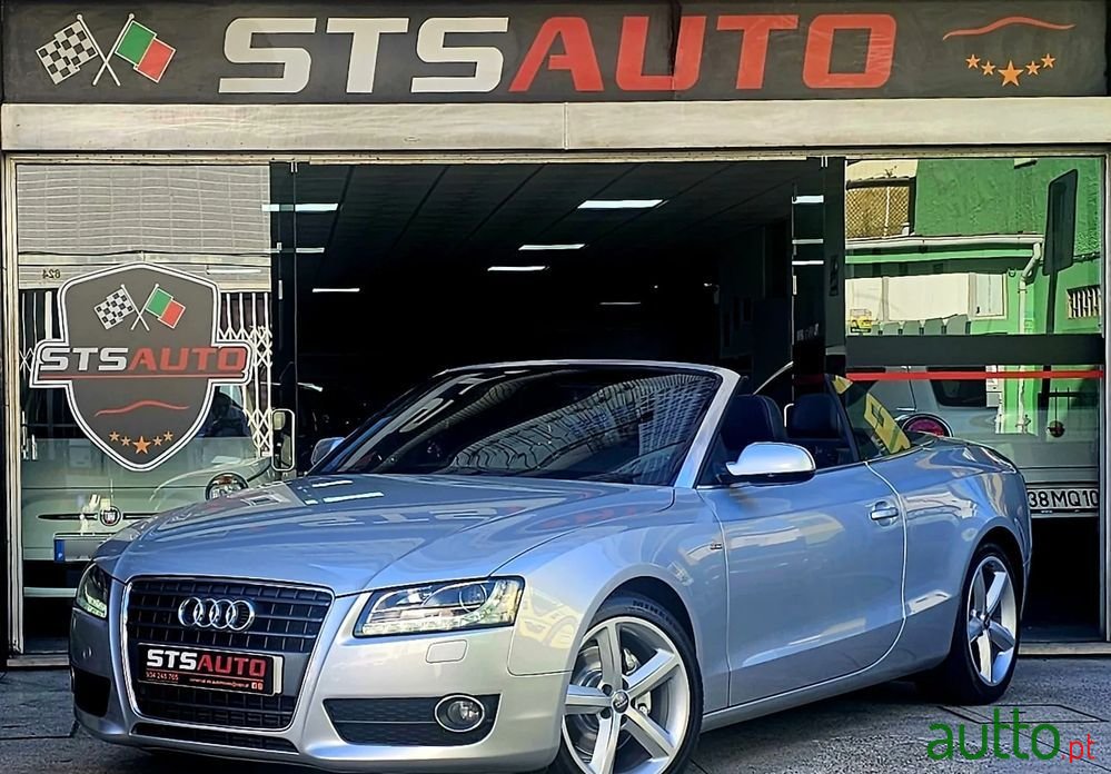 2009' Audi A5 2.0 Tfsi S-Line photo #1