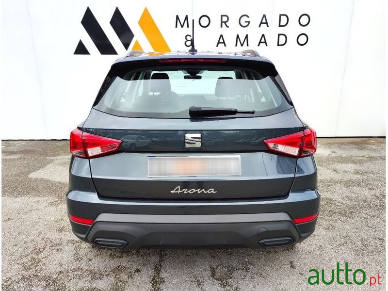 2022' SEAT Arona 1.0 Tsi Style photo #5