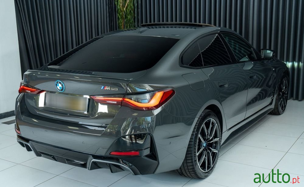 2022' BMW Série I M50 photo #4