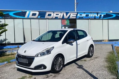 2018' Peugeot 208